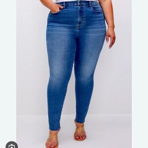 Good American Blue Skinny Jeans with Tapered Legs